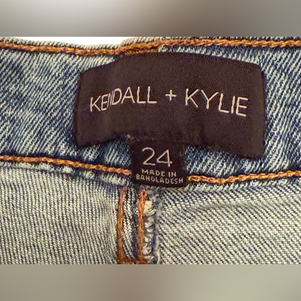 Kendall & Kylie Distressed Blue Jean Shorts - Picture 7 of 16